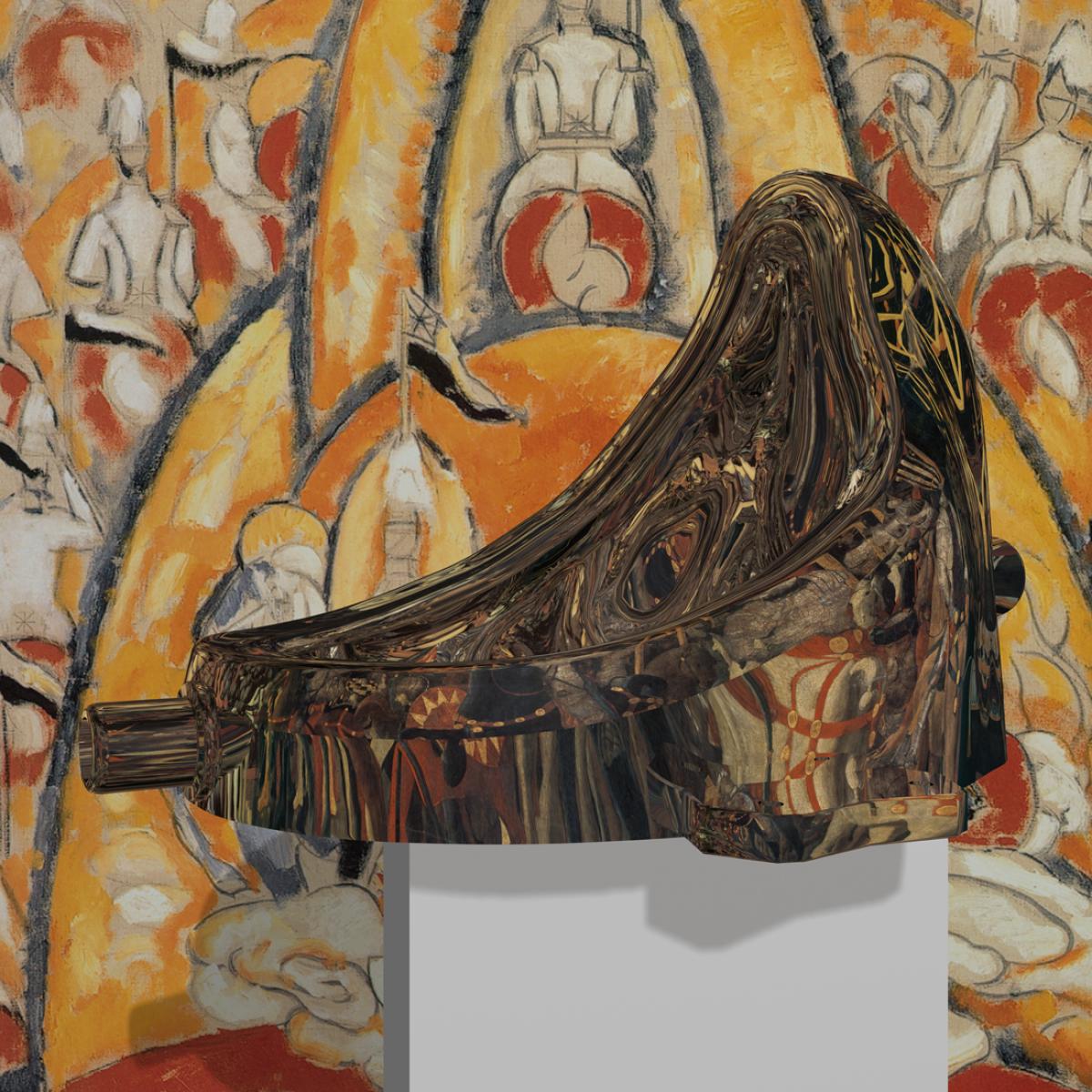 Un urinoir chromé est posé sur un socle blanc devant une peinture. Les motifs et les couleurs ocre et Terre de Sienne de la peinture se reflètent sur l'urinoir.