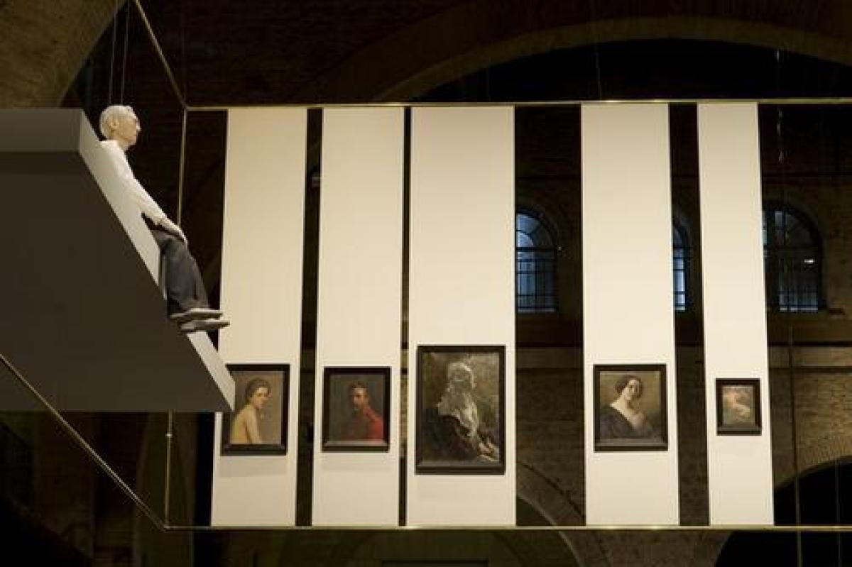 Vue de l'exposition "Markus Schinwald", Capc Musée d'art contemporain, (16.05.13 - 15.09.13) Photo Frédérique Deval / Mairie de Bordeaux