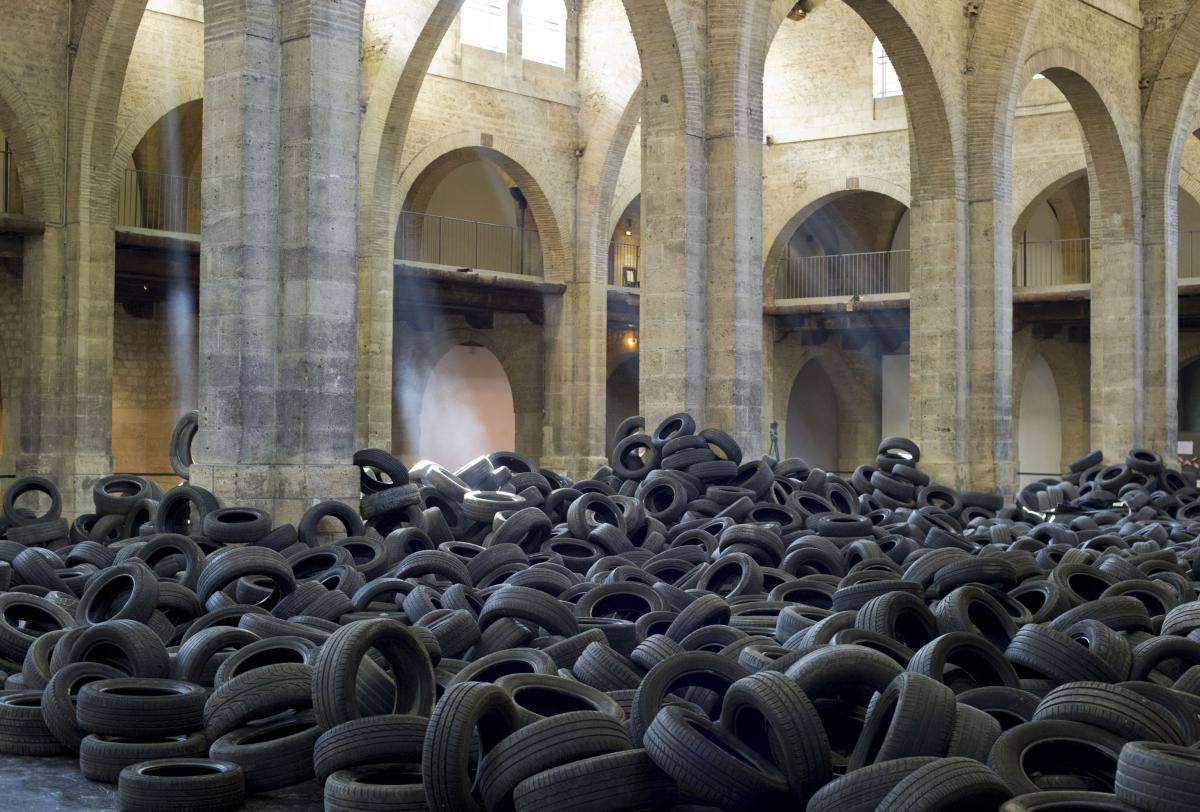 Allan Kaprow, "Yard", 1961 / 2013. Capc Musée d'art contemporain. Photo Frédérique Deval / Mairie de Bordeaux